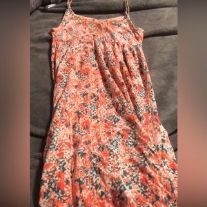 Orange and white dress!